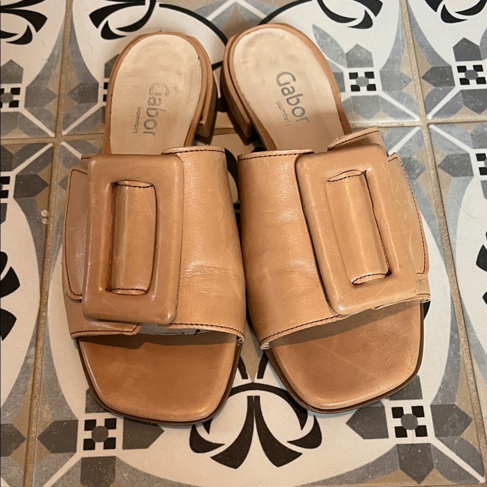 Gabor Women's Beige Mules with Buckle Detail
